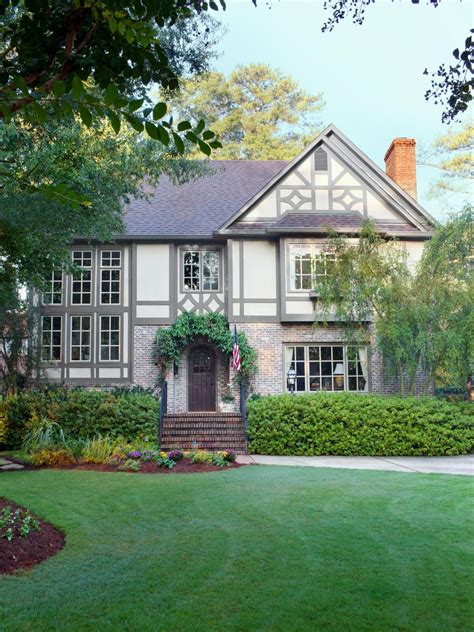 tudor house exterior paint colors